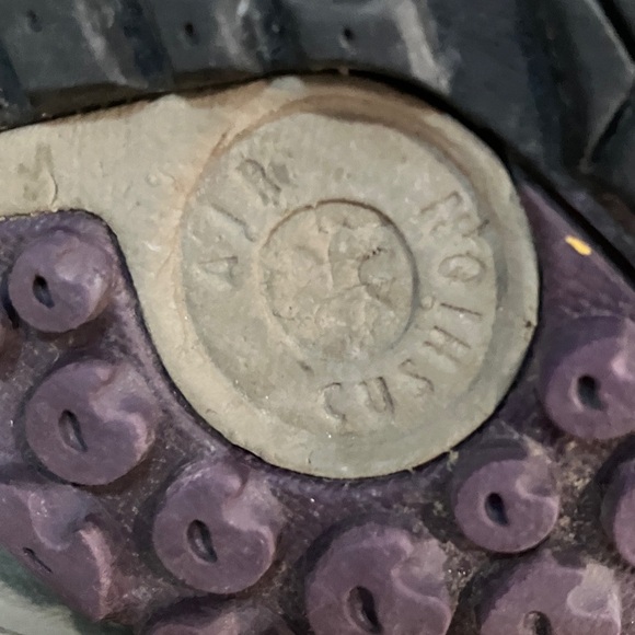 Merrell size 9 wm’s leather vibram air cushion hiking boot /  Shoes - Picture 7 of 16